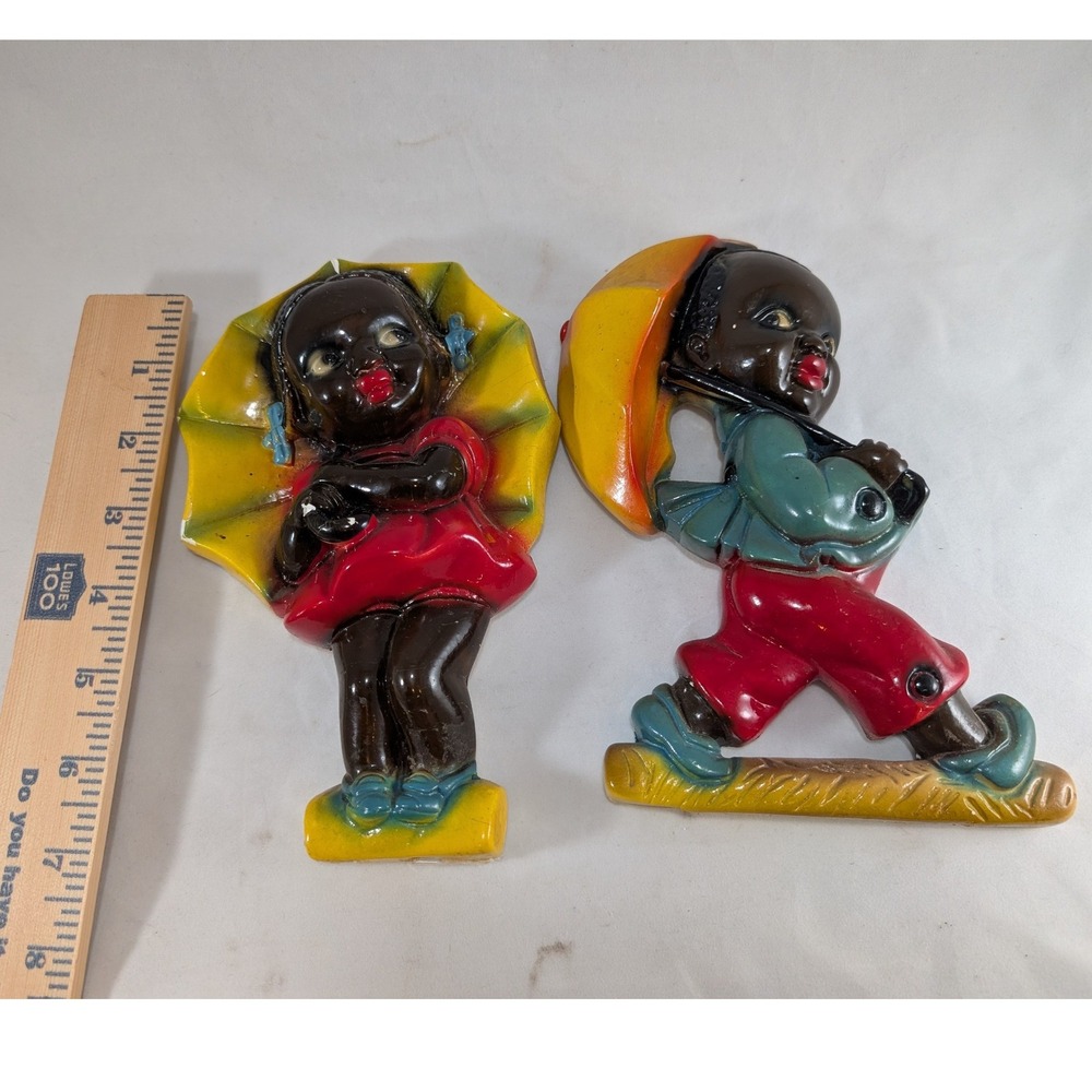 Vintage Chalkware Wall Plaques – Girl and Boy with Blue Umbrellas - Picture 2 of 11